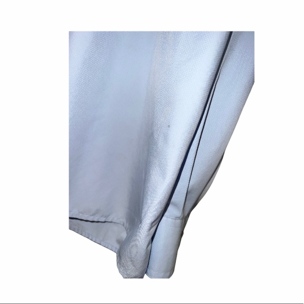 Orvis Lightweight Vented Button Down Medium - image 4